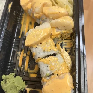 H19. Baked Scallop Roll