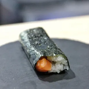 Sake hand roll