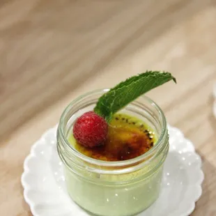 Pandan creme brûlée