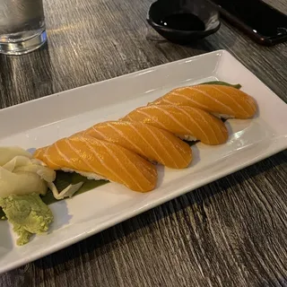 Salmon Sushi