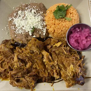 Cochinita Pibil, finger licking good!