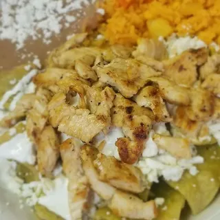 Chilaquiles Verdes con Huevo