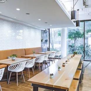 tables and benches in a coffee shop