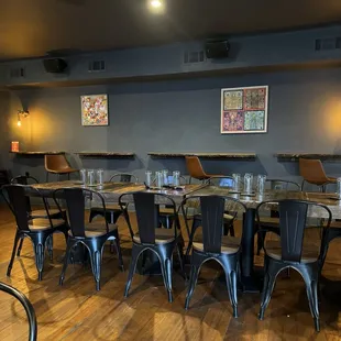 Dining area seating