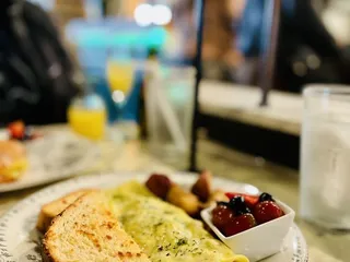 Commonwealth Coffeehouse & Bakery