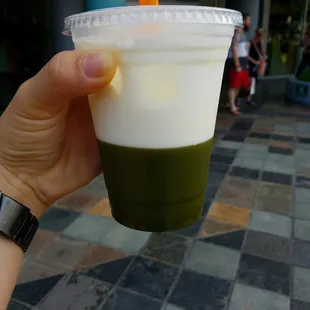 Green tea jelly with milk