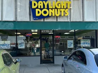 Daylight Donuts