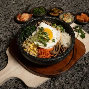 Hot stone Bibimbop 돌솥비빔밥