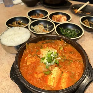 Kimchi jjigae