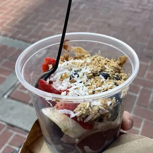 Açaí bowl with almond butter