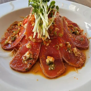 Seared Pepper Tuna