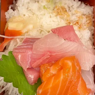 Chirashi Sushi Dinner