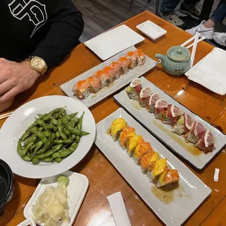 Anoush Roll