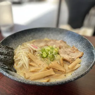 Tonkotsu Ramen (Medium Spicy)