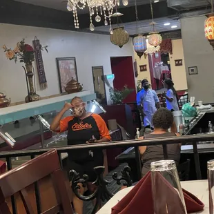 customers in the restaurant