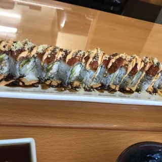 8. Crunch Red Fox Roll