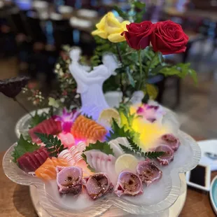 High quality sashimi and fish bone marrow.