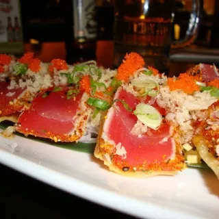 Spicy Garlic Tuna Appetizer