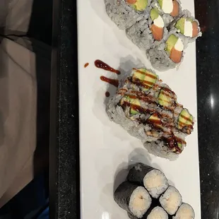 My marvelous lunch special: Philadelphia, eel/avo, and white tuna. Perfectly rolled, perfectly bite-sized, perfectly balanced, perfect.