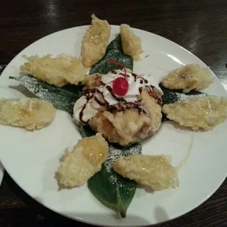 Tempura Banana with Tempura Ice Cream