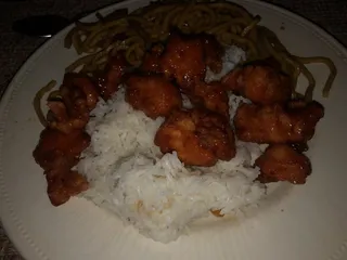 Huang's China Bistro