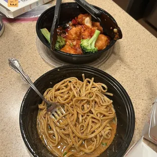 Sesame Cold Noodle/General Tsos Chicken/