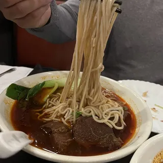 Braised Beef Noodle Soup/