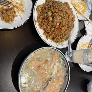 Shrimp in Lobster sauce /