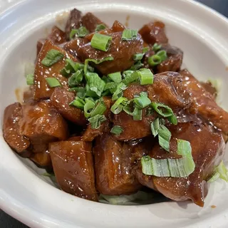 ShangHai Braised Pork Belly /