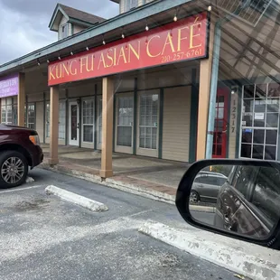 New Chinese restaurant in northeast. Friendly service