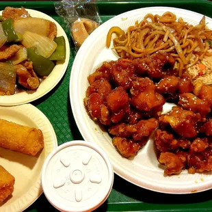 chicken wings and fried chicken, food