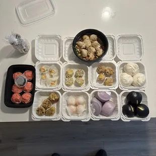 Red Oil Chicken Wonton-Black Gold Lava Buns-Taro Milk Bun
