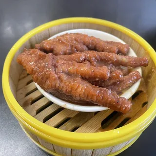 Steamed Chicken Feet-