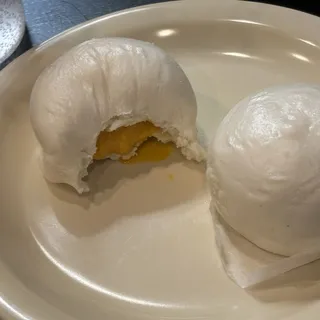 Steamed Lava Egg Yolk Bun