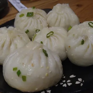 Shanghai Pan-Fried Pork Bun