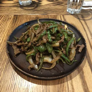 Stir-Fried Shredded Beef with Chili Pepper
