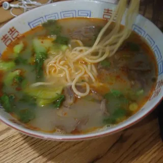 Spicy Beef Ramen w. Soup