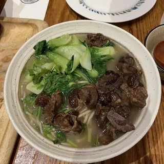 Beef Tendon Handcut Noodle w. Soup
