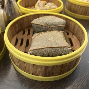 food, sushi, sashimi, sushi and sashimi