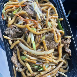 K4. Beef Lo Mein