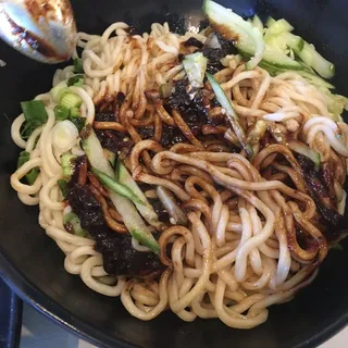 L7. Chef Sauce Noodle