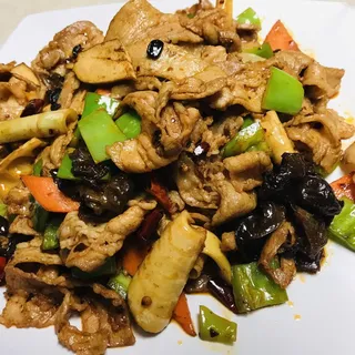 F3. Homestyle Stir Fried Pork