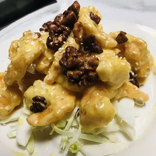 G2. Crispy Shrimps with Mango Sauce