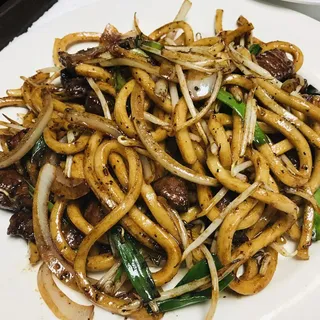 I4. Black Pepper Beef Udon Special