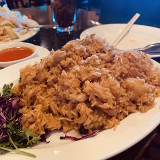 Tropical Pineapple Fried Rice