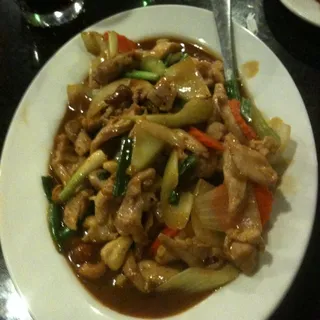 Cashew Chicken