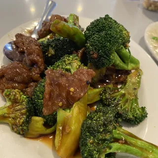 Beef with Broccoli