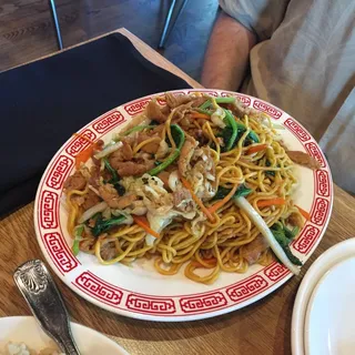 Soy Curl Chow Mein
