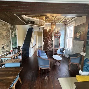 The stunning interior-- look at the decor!