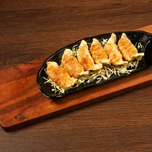 A4. Pot Sticker